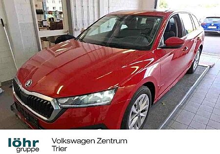 Skoda Octavia Combi 2.0 TDI DSG Style Navi, Head-Up