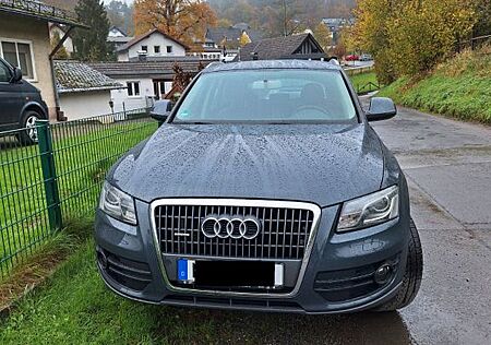 Audi Q5 2.0 TFSI S tronic quattro -