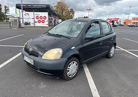 Toyota Yaris 1.0 linea terra