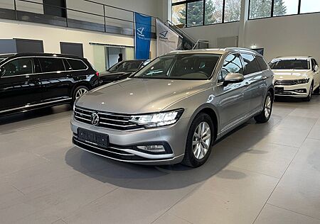 VW Passat Variant Volkswagen Passat Business 2.0 TDI DSG ACC/LED/MASS/LANE