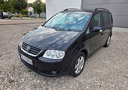VW Touran Volkswagen 1.9 TDI TÜV 07.2026