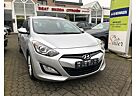 Hyundai i30 cw Style/Automatik/Navi/R-Kamera