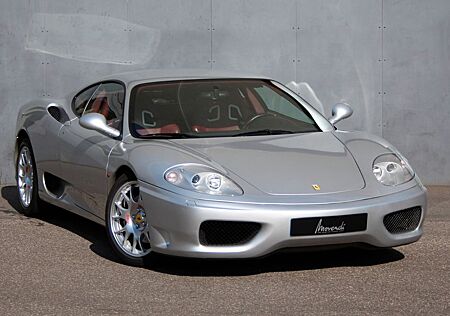 Ferrari 360 F1 Modena, Optik Challenge Stradale