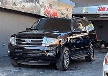 Ford Expedition XLT 2017