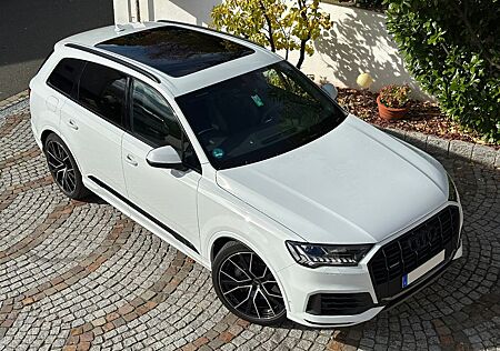 Audi Q7 55 TFSI e quattro S line *22"*Pano*B&O*