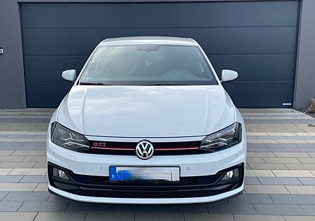 VW Polo Volkswagen 2.0 TSI GTI