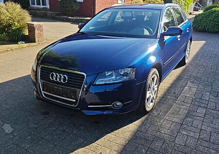 Audi A3 1.2 TFSI Attraction Sportback Attraction