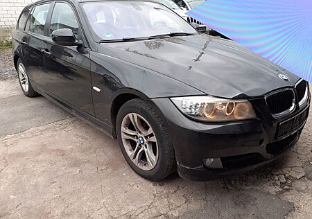 BMW 320d Touring Edition Lifestyle Edition Lifestyle