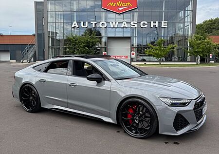 Audi RS7 4.0 TFSI PANO MATRIX STD-HEIZUNG