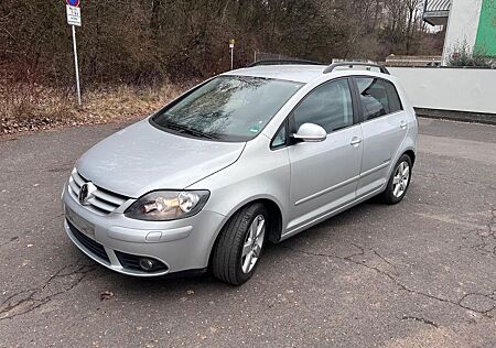 VW Golf Volkswagen V plus Lim. Comfortline*Tüv 04/26