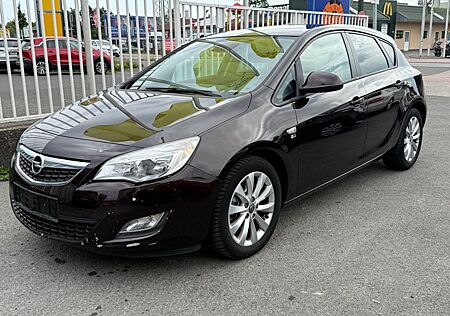 Opel Astra J Lim. 5-trg. 150 Jahre