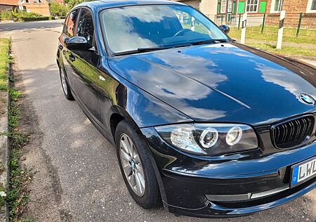 BMW 118i -