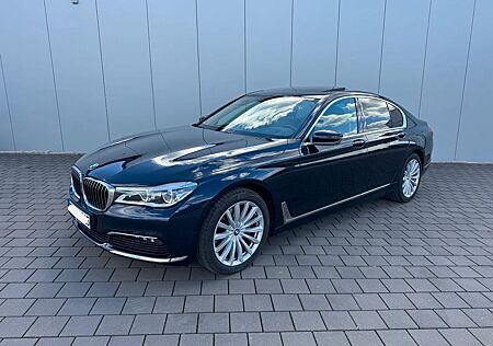 BMW 740 d xDrive H&K HuD TV Standhzg Laser Massage