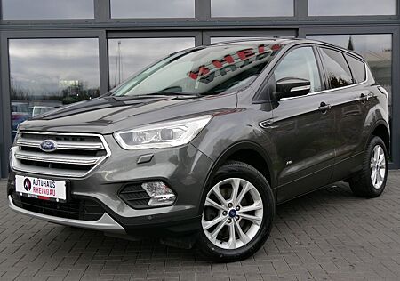 Ford Kuga Titanium *NAVI*PDC+RFK*4WD*