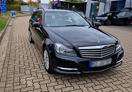 Mercedes-Benz C 200 CDI / TÜV 10/27 / Top Zustand
