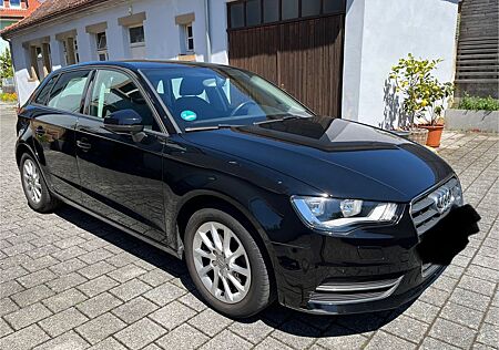 Audi A3 1.4 TFSI Attraction Sportback Attraction