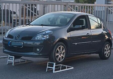 Renault Clio Edition Dynamique 1.6 16V 65kW Edition ...