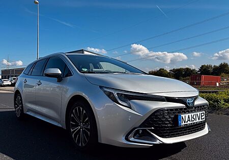 Toyota Corolla 2.0 TS Hybrid Teamplayer Touring Sports