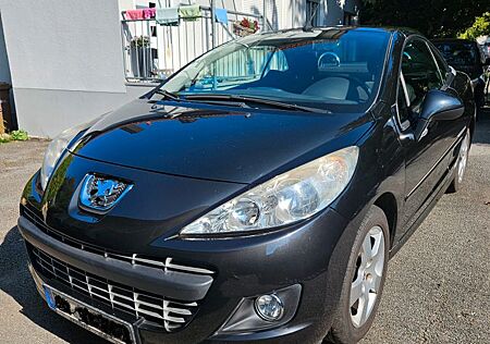 Peugeot 207 CC Black & White Edition 120 Black & Whi...