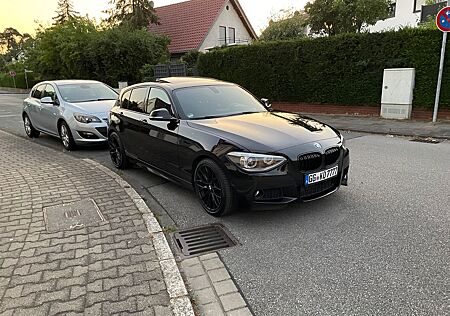 BMW 120d M Sportpaket fast VOLL