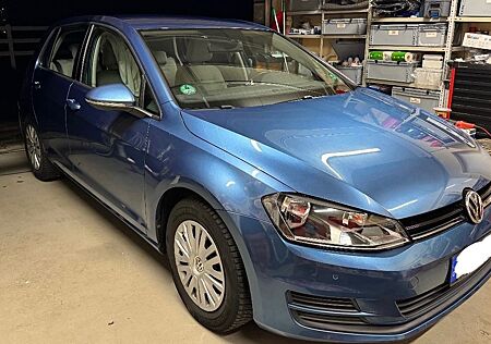 VW Golf Volkswagen 7 schekheft/Navi/Touch/Bluetooth/Freisprech