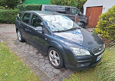 Ford Focus 2,0TDCi Ghia Ghia