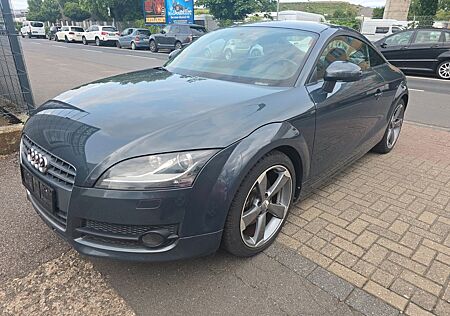 Audi TT Coupe/Roadster 2.0 TDI Coupe quattro