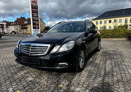 Mercedes-Benz E 350 CDI BlueEfficiency/Bi-Xenon/Navi/AHK/Euro5