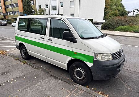 VW T5 Shuttle Volkswagen - TÜV 26 - Sortimo Boden
