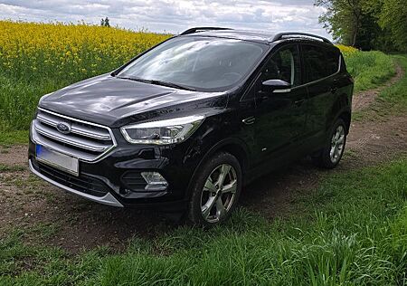 Ford Kuga 2,0 TDCi 4x4 132kW Tita. TÜV 2027, Garantie