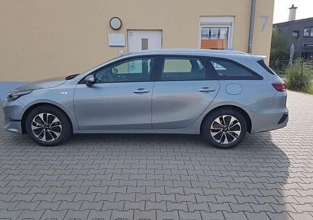 Kia Cee'd Sportswagon Ceed Sportswagon Spin Vision Navi Sitzheiz 1.5 T