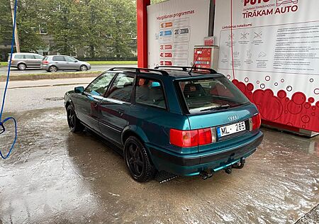 Audi  80 Quattro Avant - 2.3E, 5-Cylinder, Manual