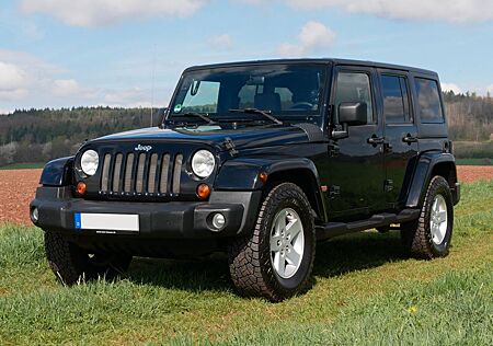 Jeep Wrangler 2.8l CRD Unlimited Sahara Automatik