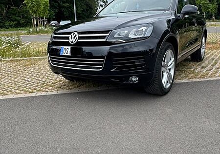 VW Touareg Volkswagen 3.0 V6 TDI BMT VOLLAUSTATTUNG