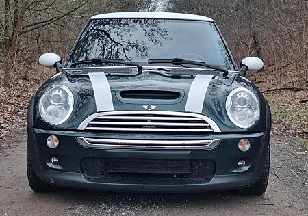 Mini Cooper S John Works 170PS,Led,Kli,Nav,Panoram,GW