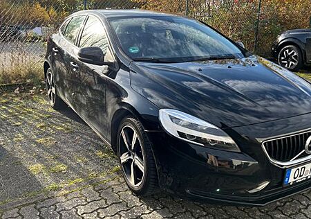 Volvo V40 T2 Momentum Momentum