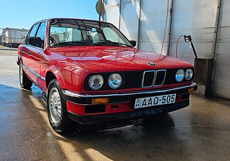 BMW 324