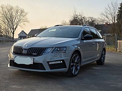 Skoda Octavia 2.0 TDI SCR DSG RS Combi RS