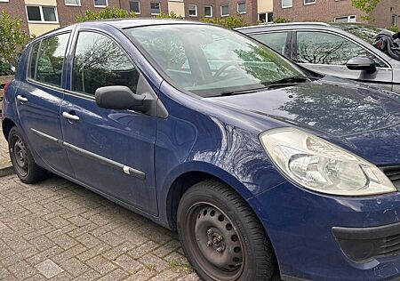 Renault Clio Expression 1.2 16V 75 Expression