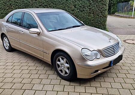 Mercedes-Benz C 220 CDI ELEGANCE