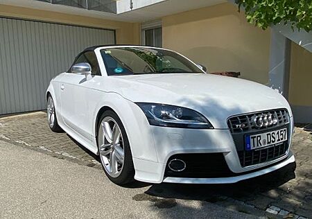 Audi TTS Roadster 2.0 TFSI S tronic quattro -