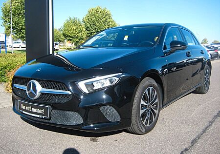Mercedes-Benz A 180 Progressive 7G LED Navi Ambi CarPlay Spur
