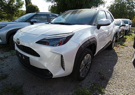 Toyota Yaris Cross 1.5 E FWD Teamplayer ACC+LED+Navi+LM