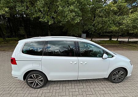 VW Sharan Volkswagen 2.0 TDI 130kW BMotion Tech Highline H...