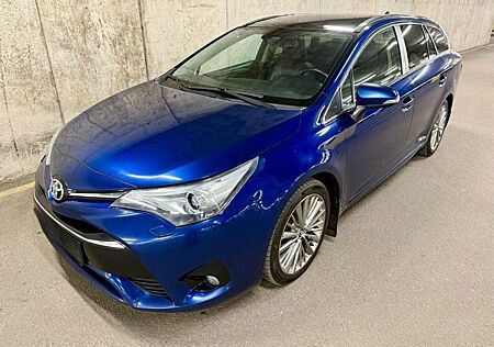 Toyota Avensis 1,8-l-V. Multidr. S Executive T. Spo...