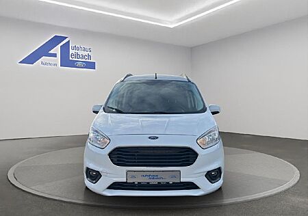 Ford Tourneo Courier Titanium