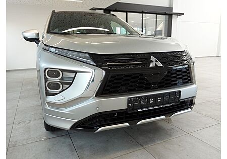 Mitsubishi Eclipse Cross 2.4 Plug-In Hybrid 4WD Top PANO NA