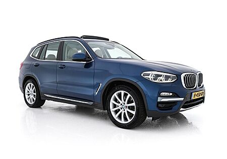 BMW X3 xDrive30d High Executive Luxury-Line Aut. *PA