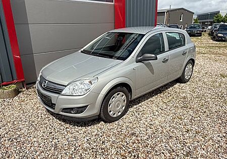 Opel Astra H Lim. Basis