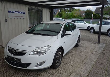 Opel Astra J Lim. 5-trg. Edition/Navi,Klima,6-gang